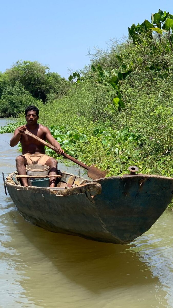 uomo nativo del Delta del Parnaíba nella sua vita quotidiana